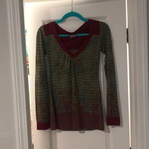 Buckle Fall floral top